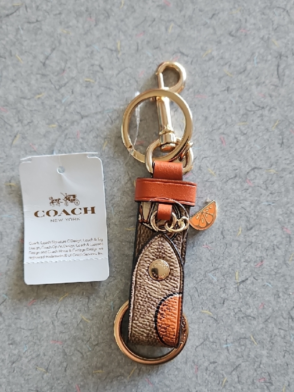 Coach Oranges Keyring - Picture 10 of 10